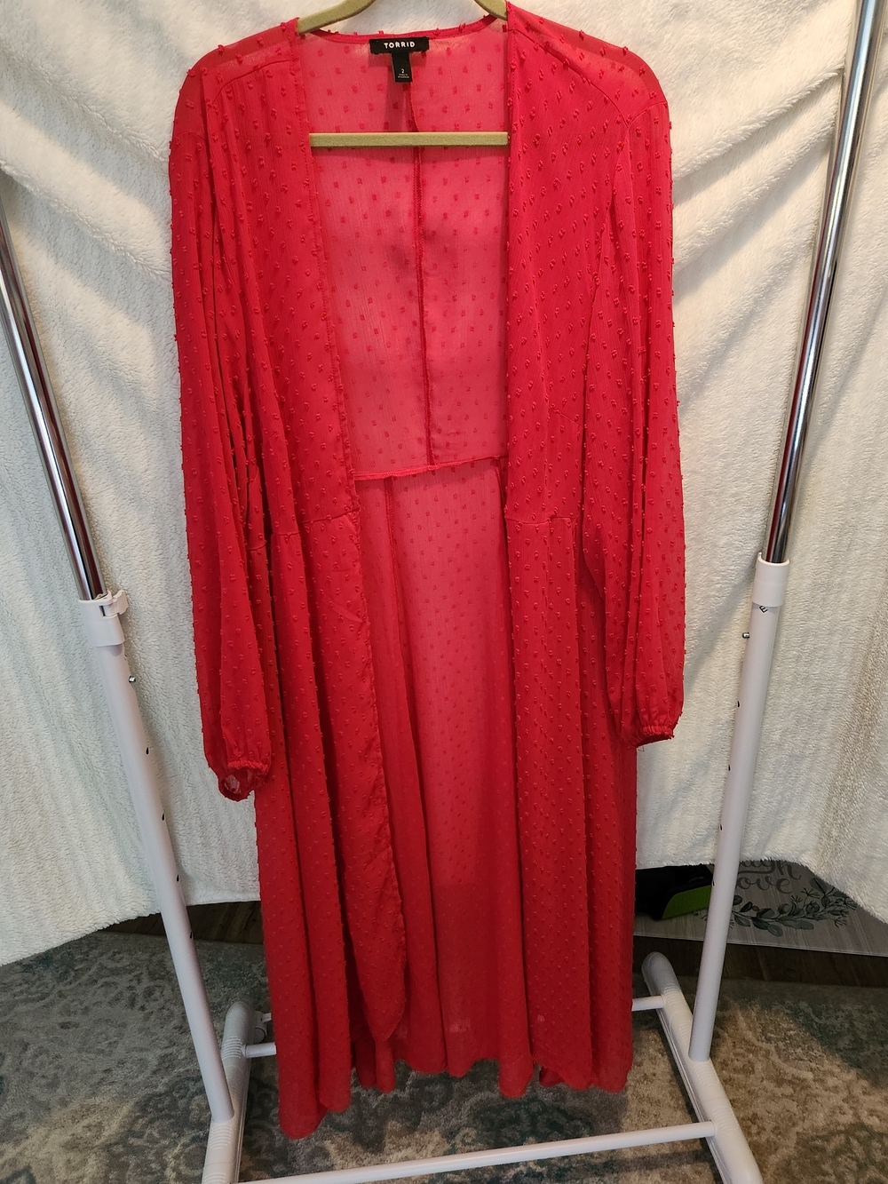 torrid2  Hot PINK Dot Textured Kimono
